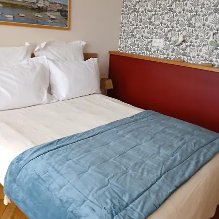 Voiles Et Terrasses By Corinne Face Au Port 3*