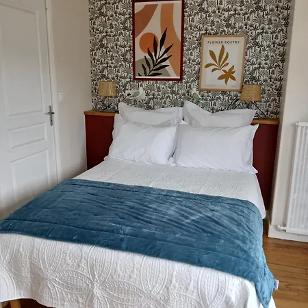 Voiles Et Terrasses By Corinne Face Au Port ル・トレポール