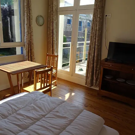 Voiles Et Terrasses By Corinne Face Au Port アパートホテル